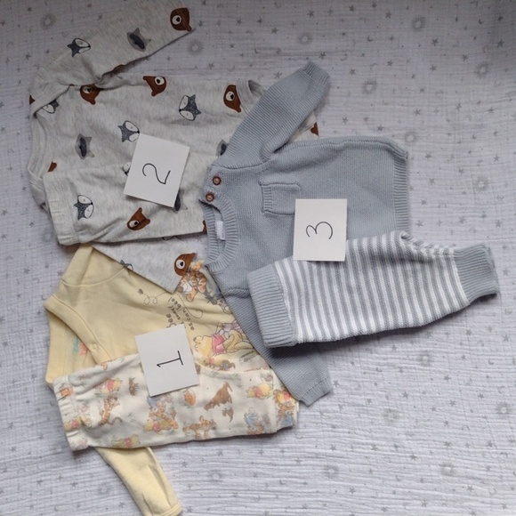 0-3 Month Set Bundle - Picture 2 of 11